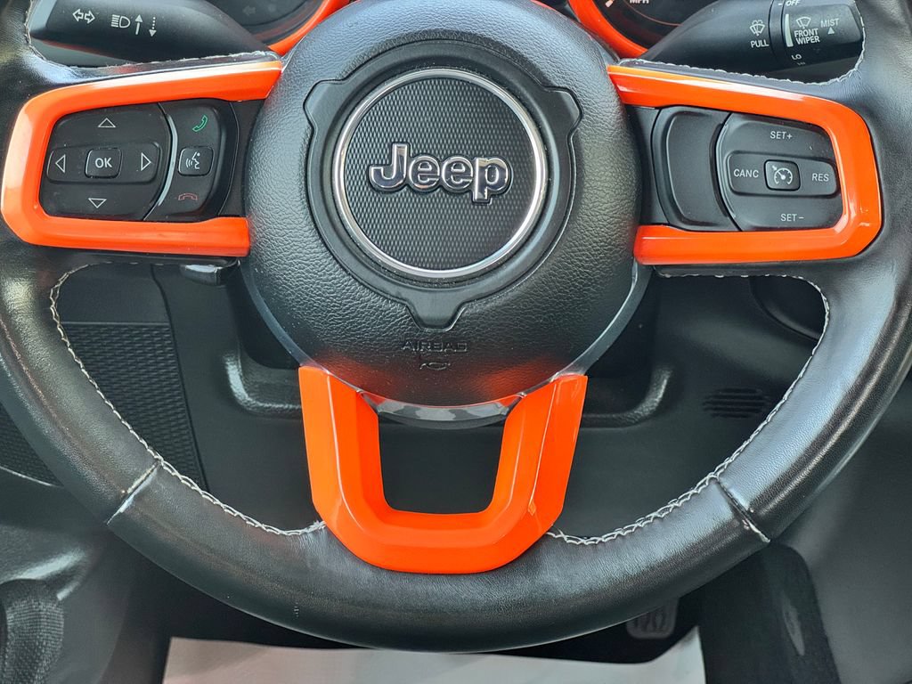 Used 2022 Jeep Gladiator Overland w/ LED Lighting Group AWD/4WD image 20