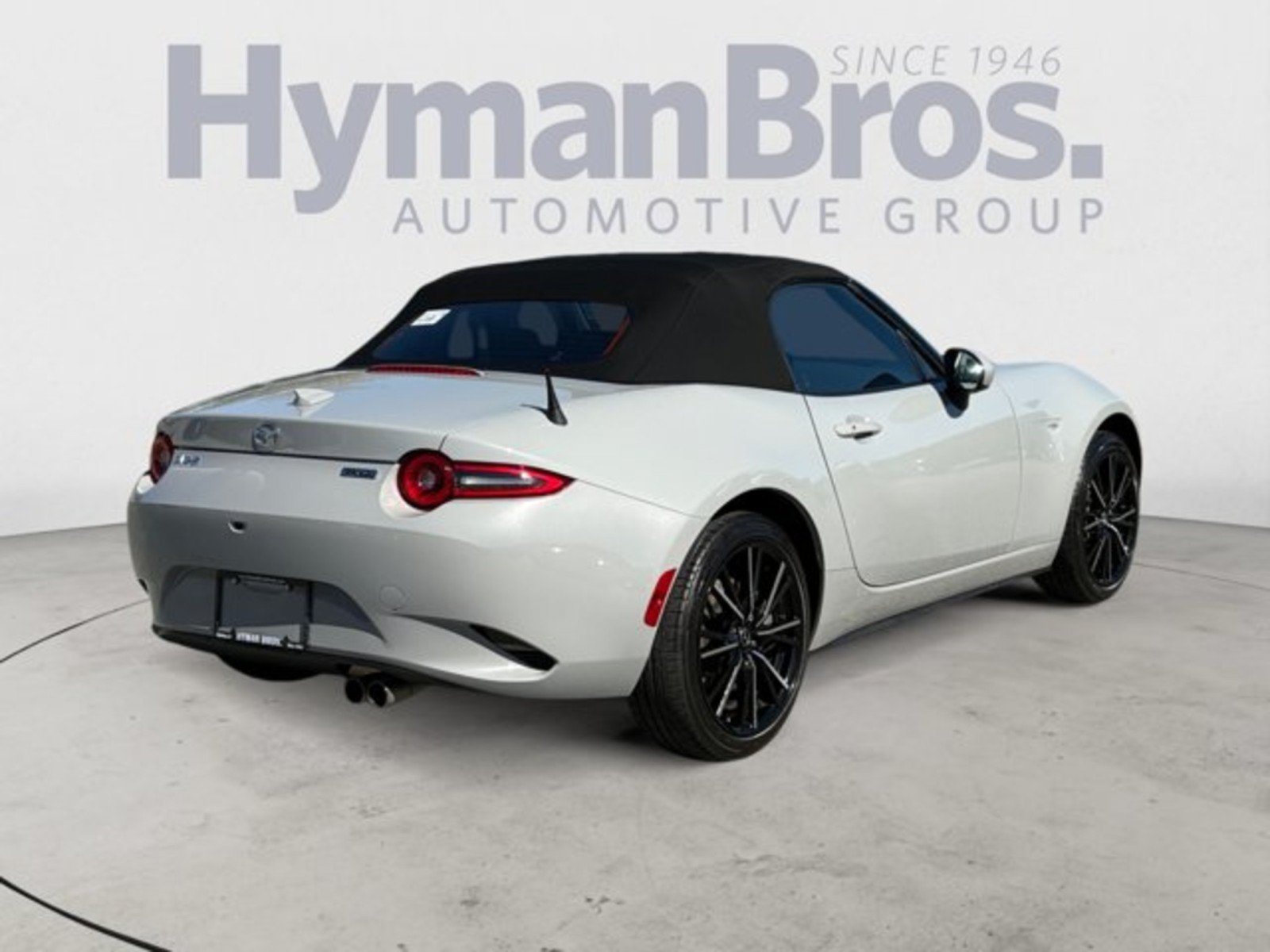 Used 2024 MAZDA MX-5 Miata Grand Touring w/ Weather Package RWD image 3