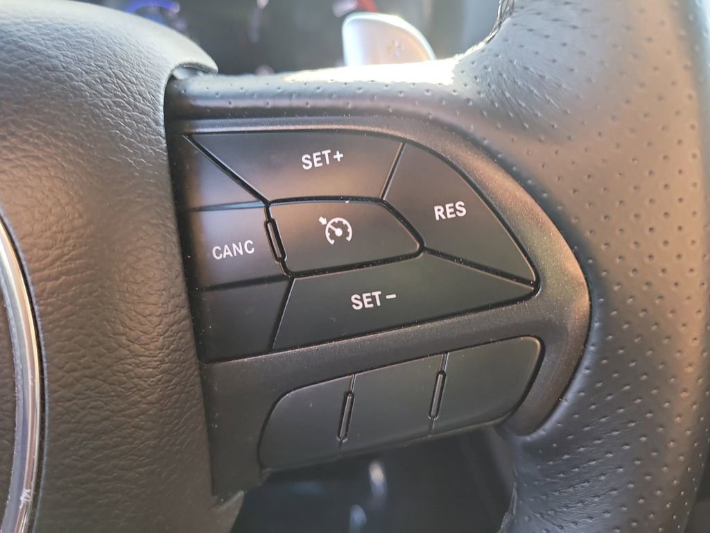 Used 2019 Dodge Durango R/T w/ Blacktop Package image 32