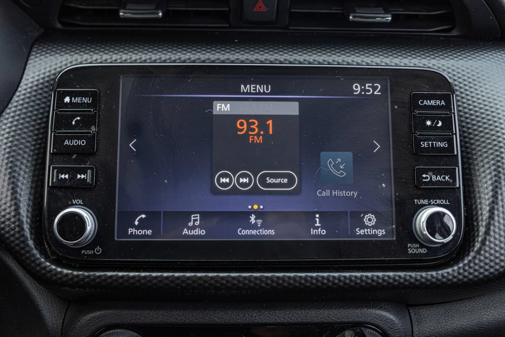 Used 2022 Nissan Kicks SV FWD image 18