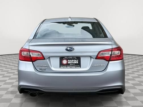 Used 2019 Subaru Legacy 2.5i Premium AWD/4WD image 4
