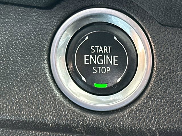 Used 2024 Chevrolet Traverse RS AWD/4WD image 39