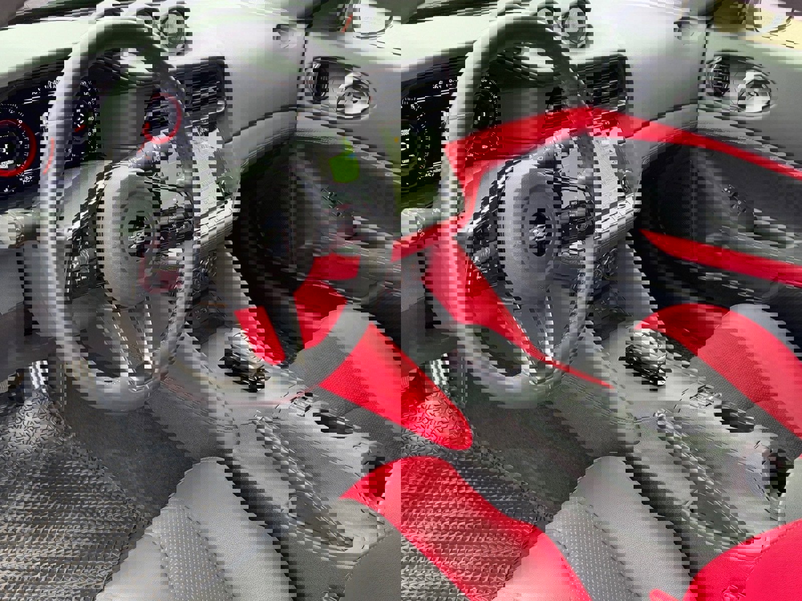 Certified 2024 Nissan Z Performance w/ Floor Mat Package image 13