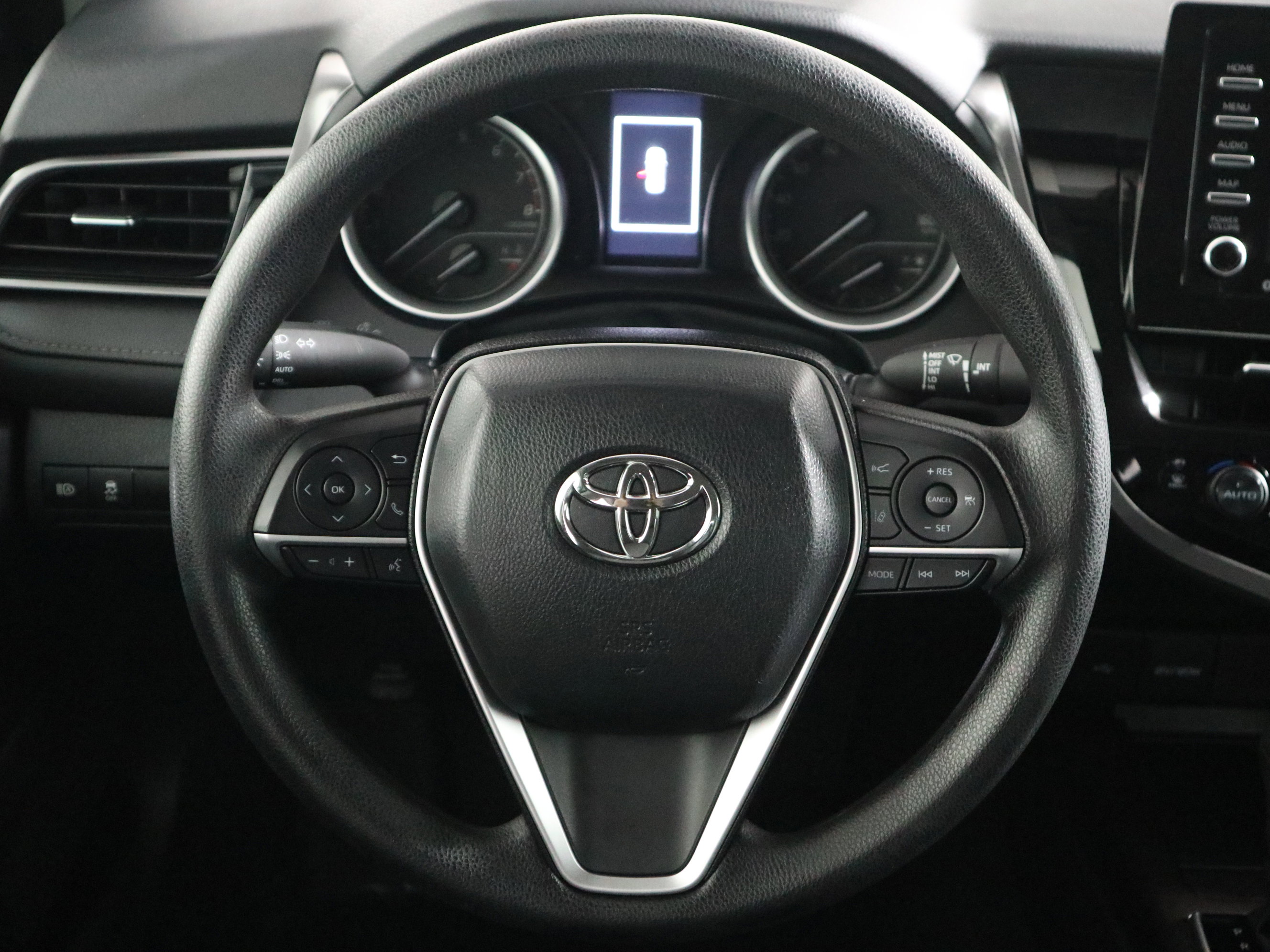 Used 2024 Toyota Camry LE image 16