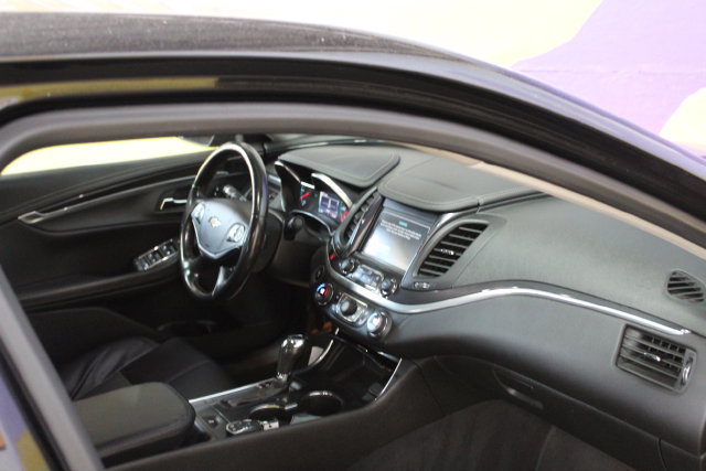 Used 2019 Chevrolet Impala LT w/ Sunroof and Spoiler Package FWD image 12