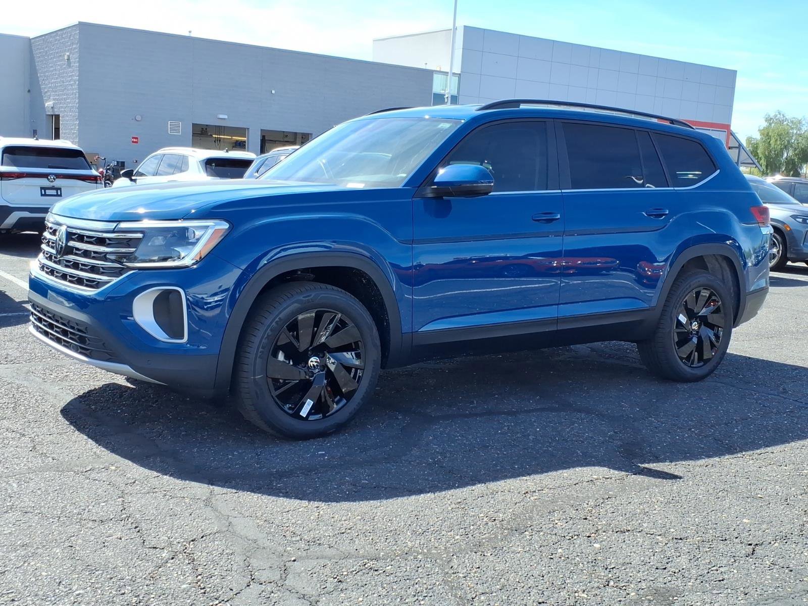 New 2026 Volkswagen Atlas SE image 3