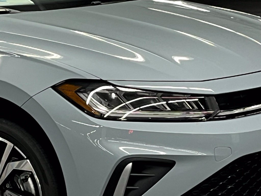 New 2026 Volkswagen Jetta SEL FWD image 40