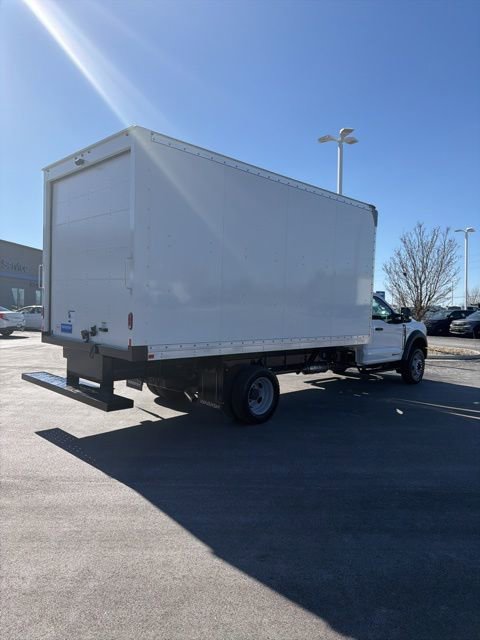 New 2024 Ford F550 2WD Regular Cab Super Duty image 3