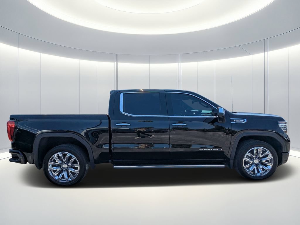 Used 2023 GMC Sierra 1500 Denali w/ Denali Reserve Package AWD/4WD image 3