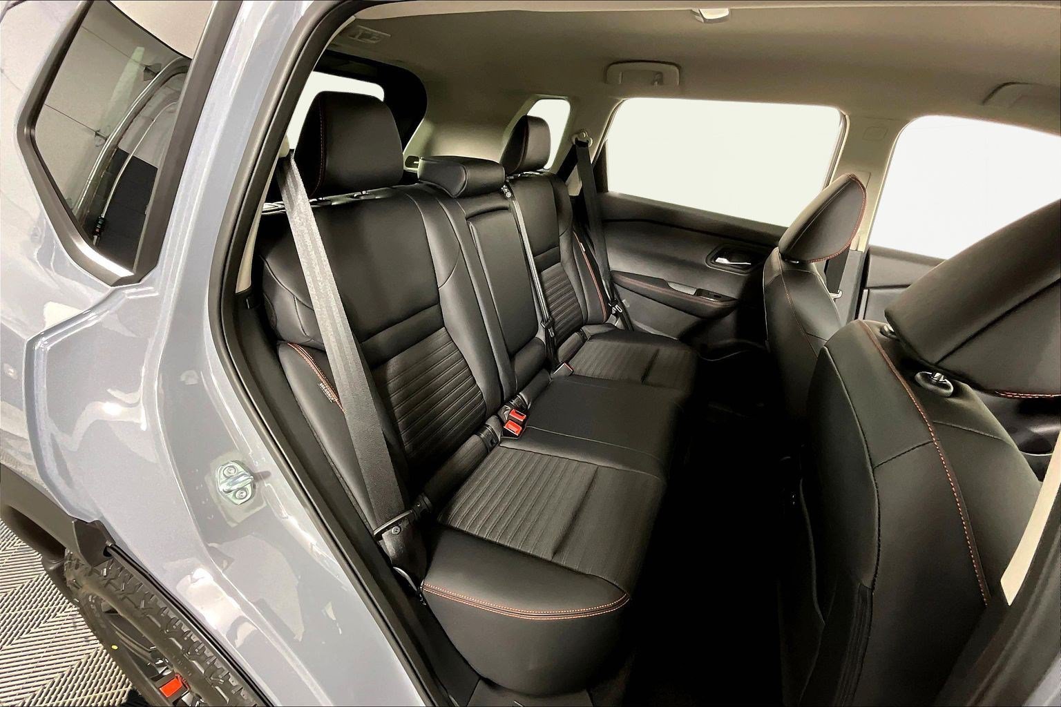 New 2026 Nissan Rogue SV w/ Rock Creek Premium Package AWD/4WD image 11