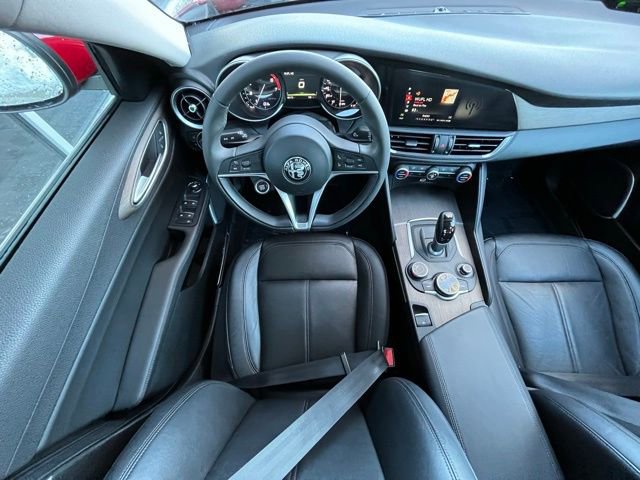 Used 2017 Alfa Romeo Giulia Ti image 26