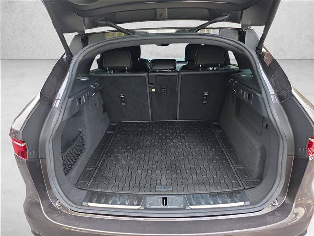 Certified 2023 Jaguar F-PACE S AWD/4WD image 12