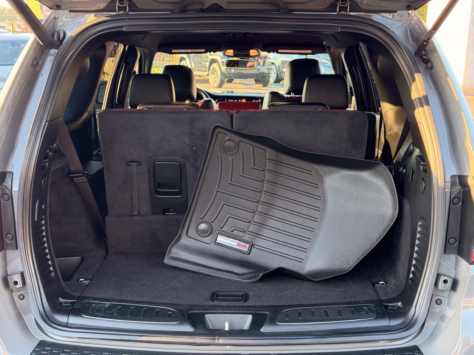 Used 2022 Dodge Durango R/T w/ Blacktop Package AWD/4WD image 12