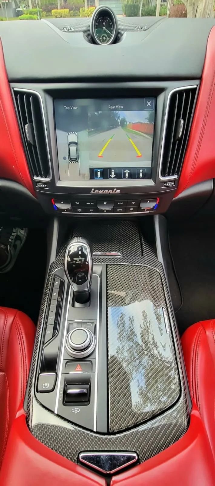 Used 2017 Maserati Levante S image 10