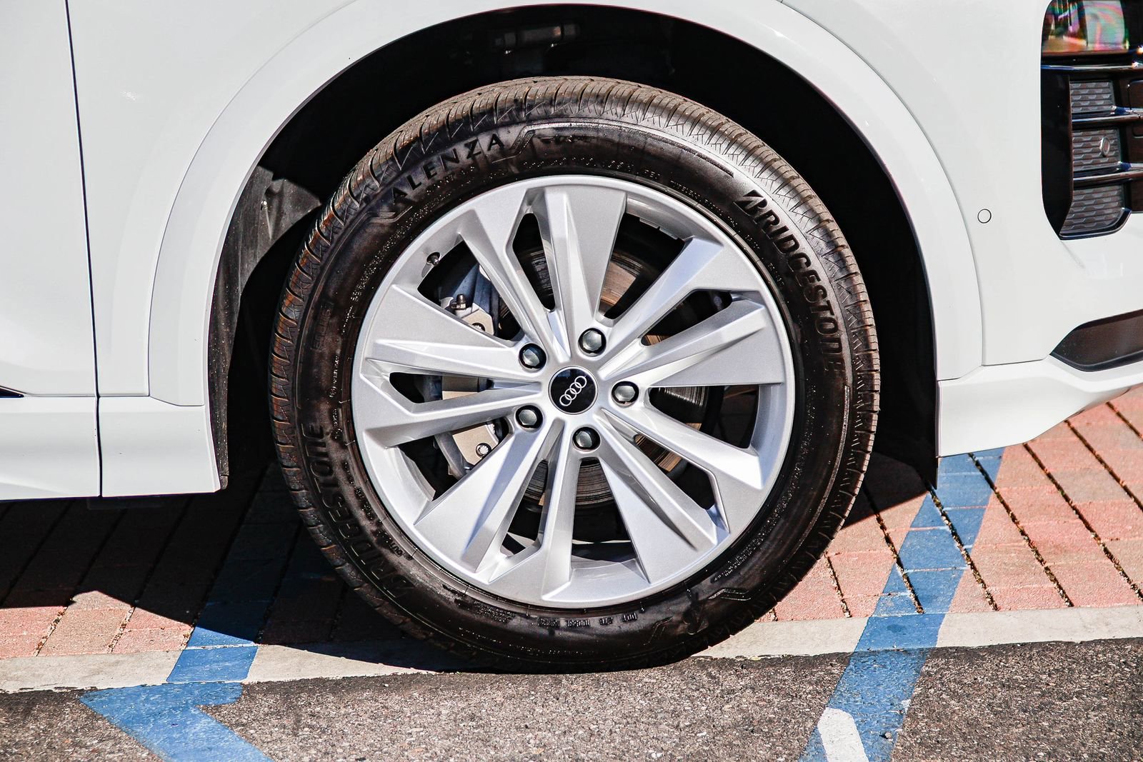 Certified 2025 Audi Q6 e-tron Premium w/ Convenience Package image 10