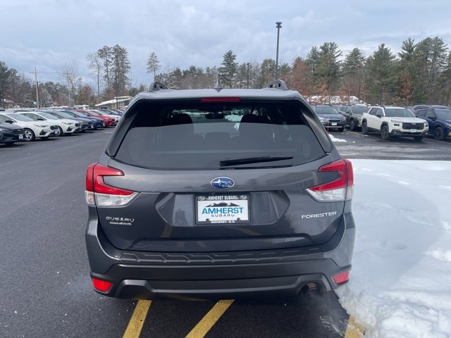 Used 2023 Subaru Forester Premium image 6