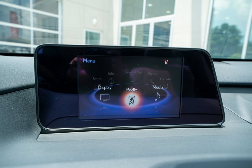 Used 2019 Lexus RX 350L FWD w/ Premium Package image 38