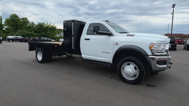 Used 2022 RAM 4500 Tradesman RWD image 2