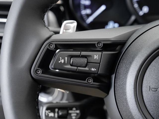 Certified 2025 Porsche Macan Turbo AWD/4WD image 14