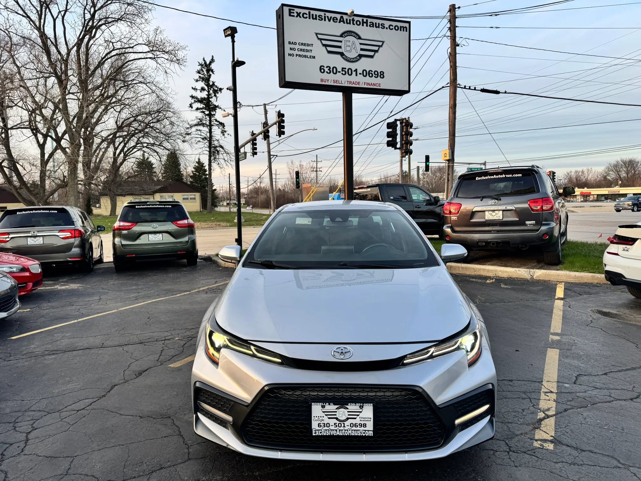 Used 2020 Toyota Corolla SE FWD image 9