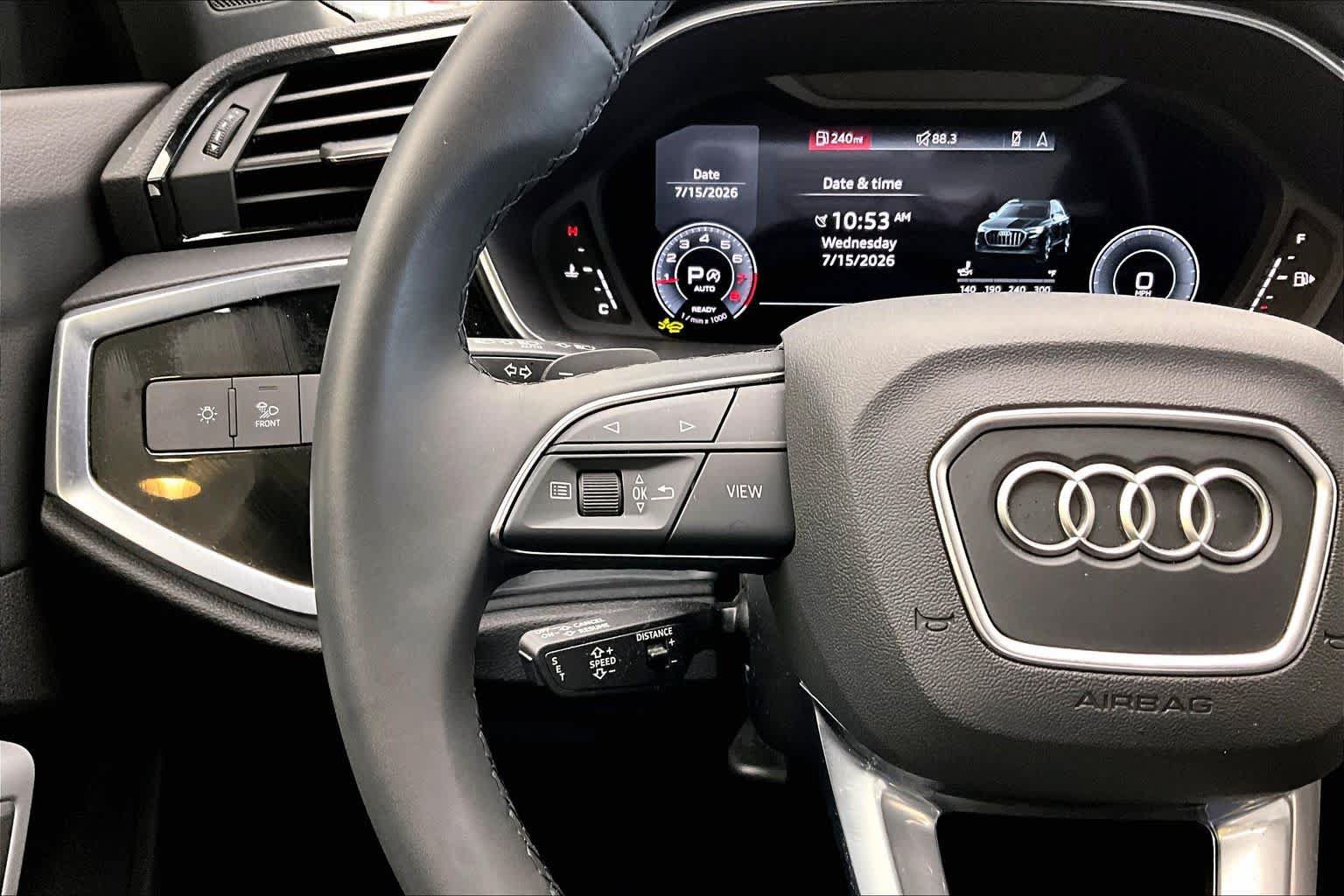 Certified 2025 Audi Q3 2.0T Premium Plus w/ Premium Plus Package AWD/4WD image 24