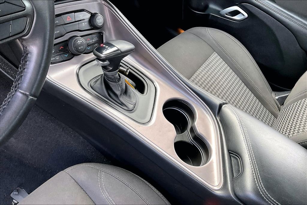 Used 2023 Dodge Challenger SXT image 18