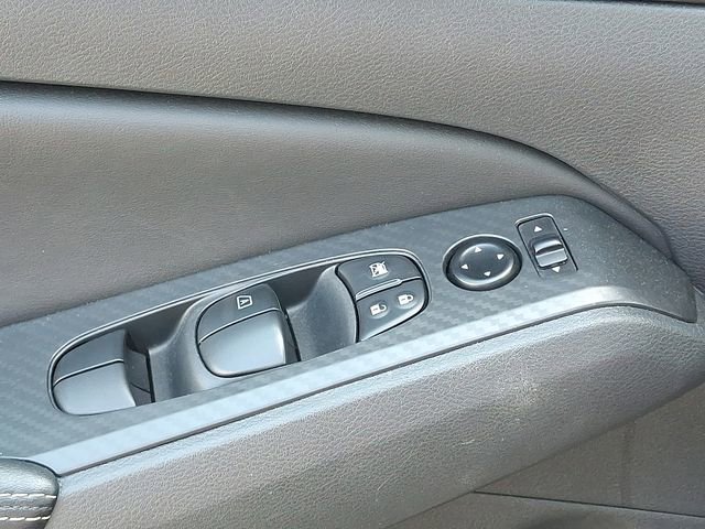 Used 2025 Nissan Altima 2.5 SV FWD image 22
