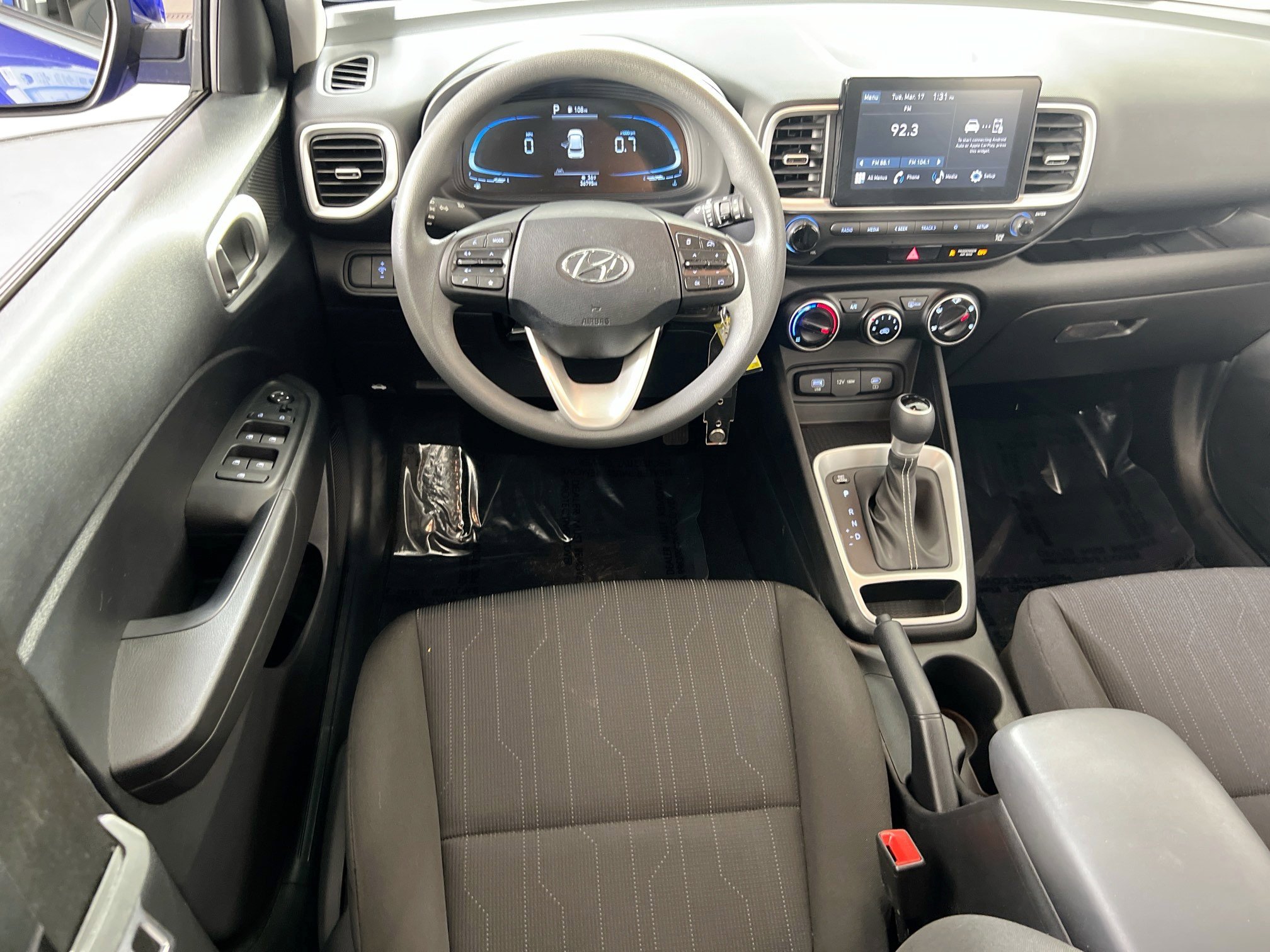 Used 2023 Hyundai Venue SE w/ Cargo Package image 20