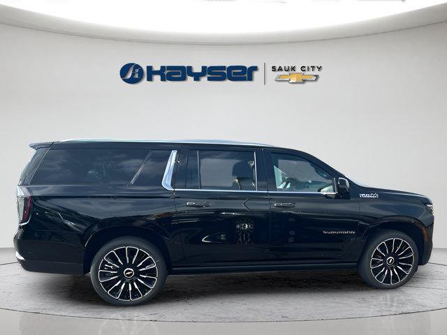 New 2026 Chevrolet Suburban High Country AWD/4WD image 2