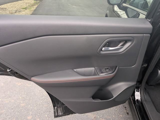 New 2026 Nissan Rogue SV image 11