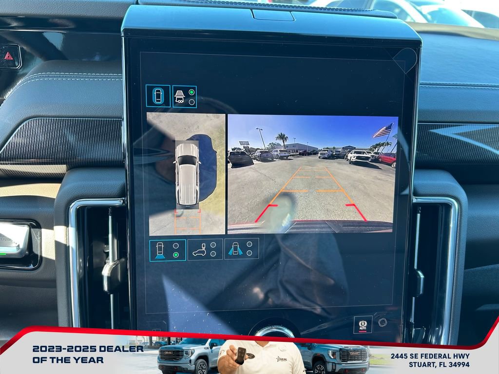 New 2026 GMC Yukon XL Elevation image 24