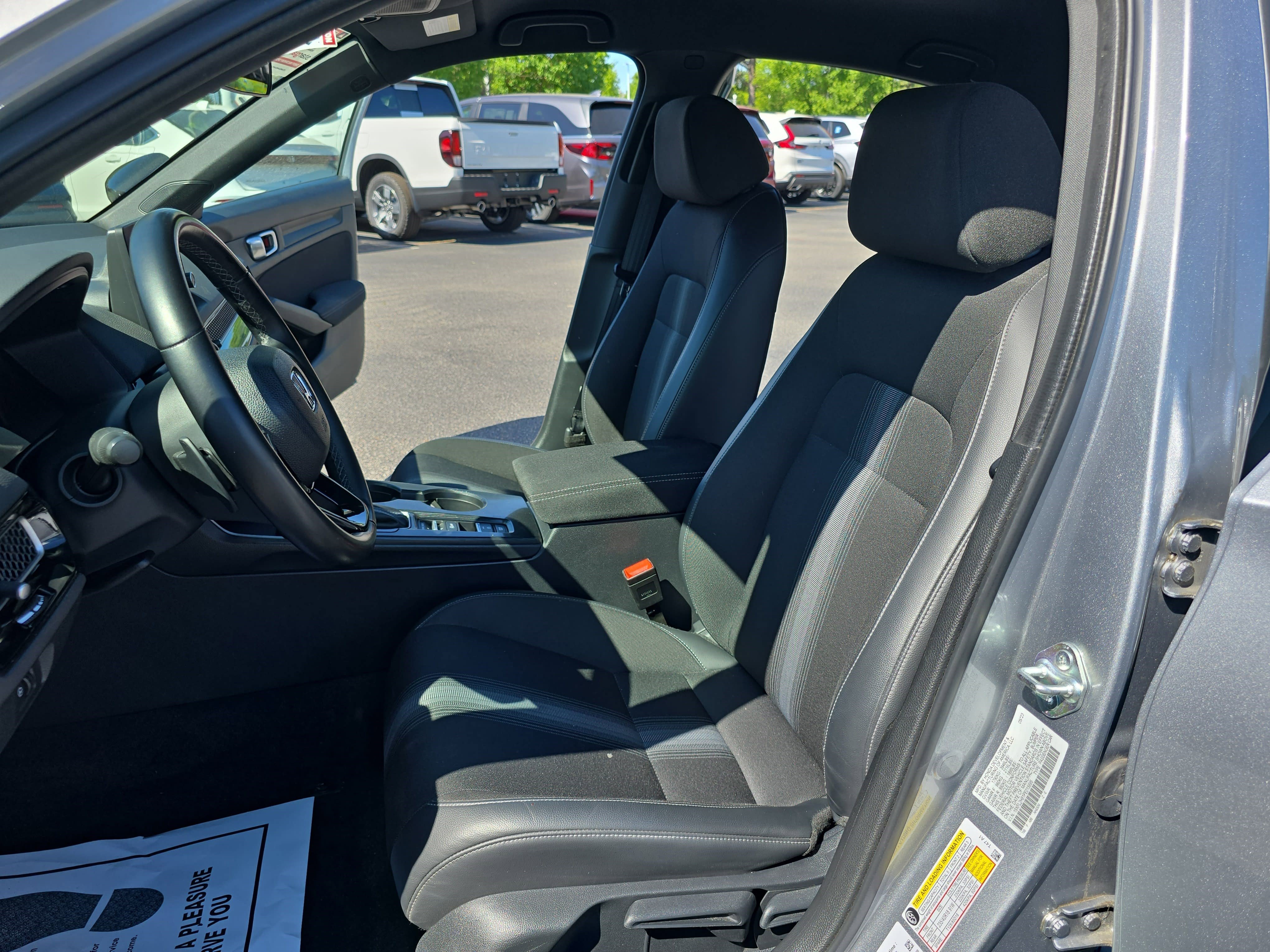 Used 2023 Honda Civic Sport image 15