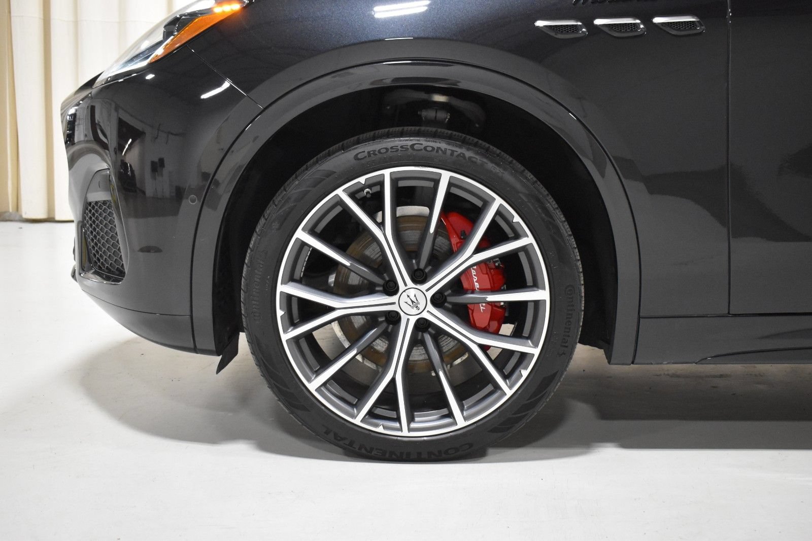 Certified 2023 Maserati Grecale Modena AWD/4WD image 13
