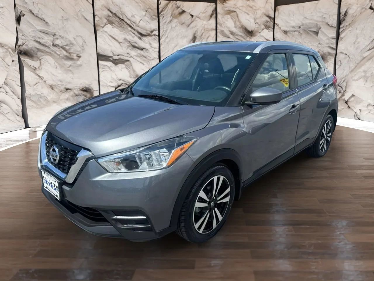 Used 2020 Nissan Kicks SV image 7