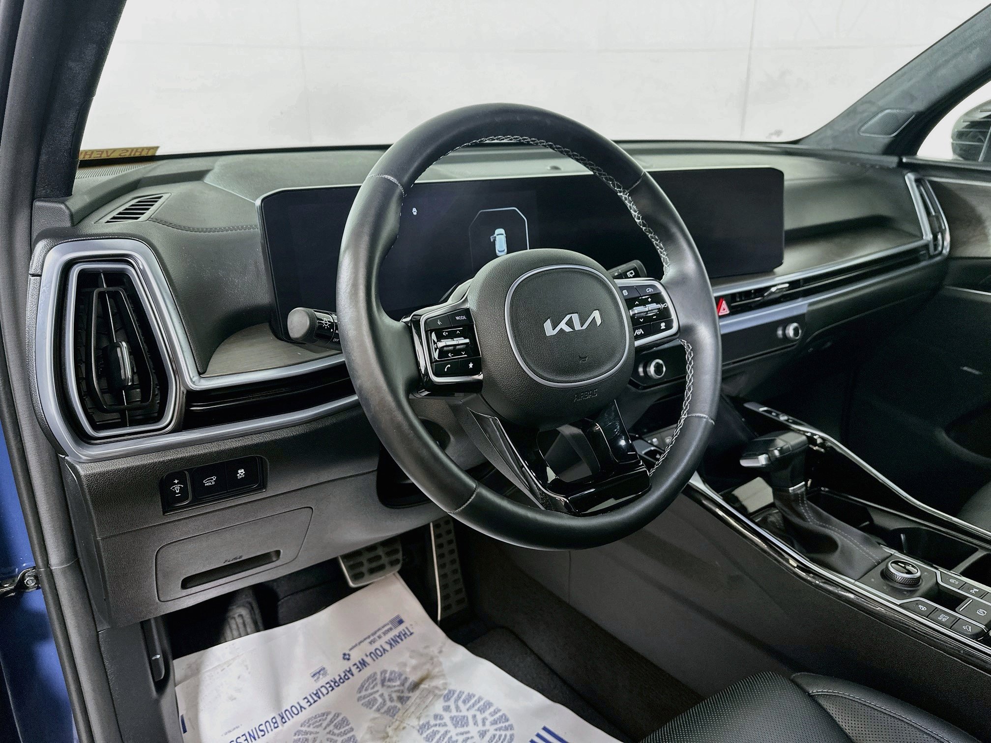 Certified 2024 Kia Sorento SX Prestige AWD/4WD image 9