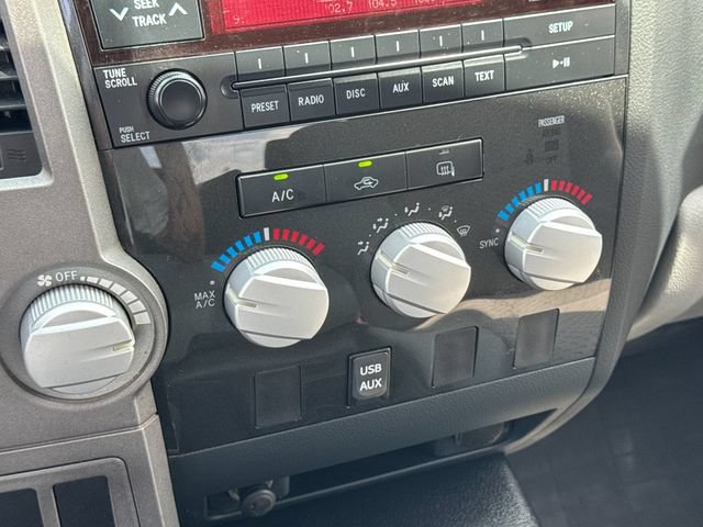 Used 2010 Toyota Tundra 4x4 Double Cab image 20
