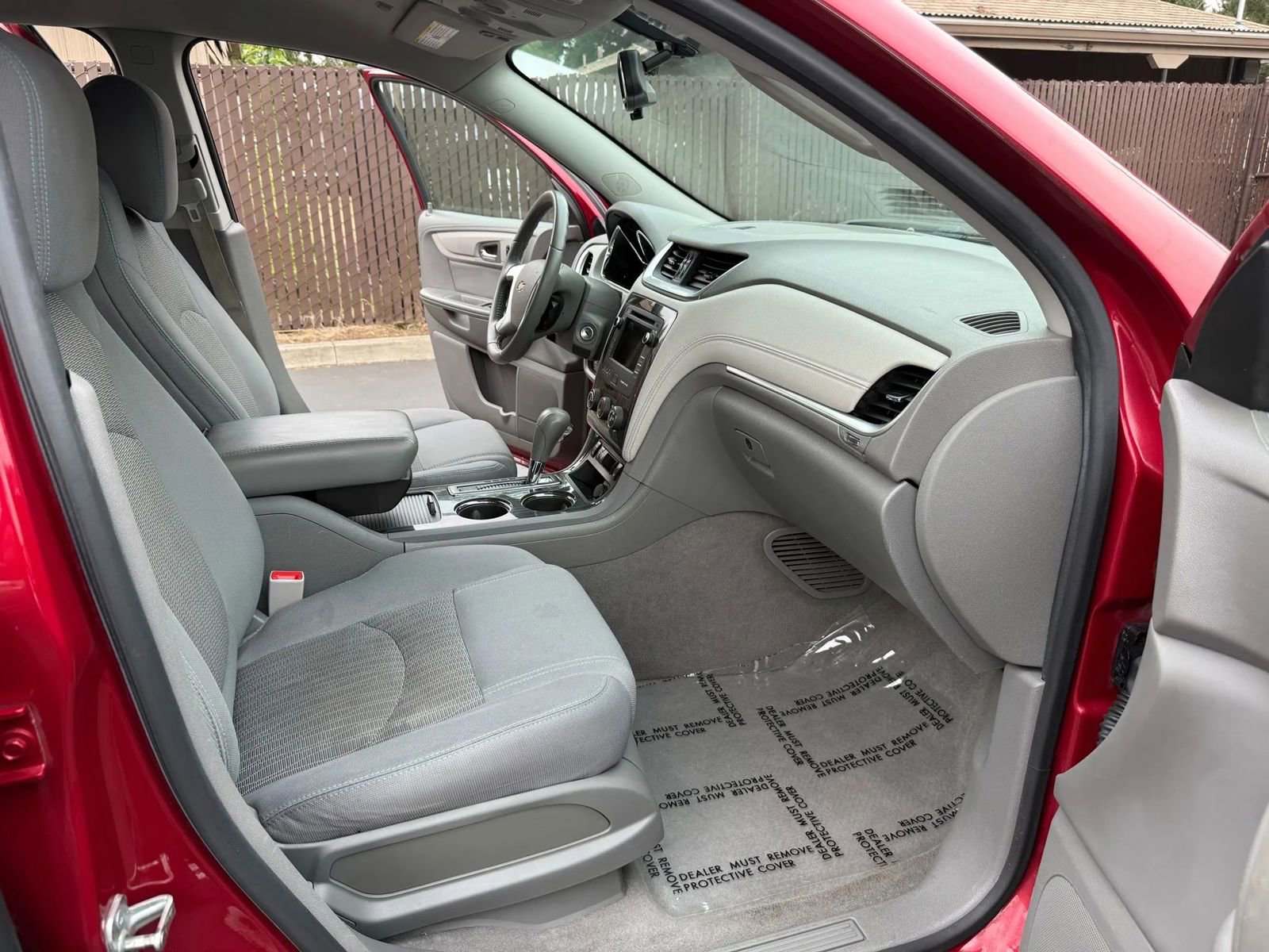 Used 2014 Chevrolet Traverse LT image 15
