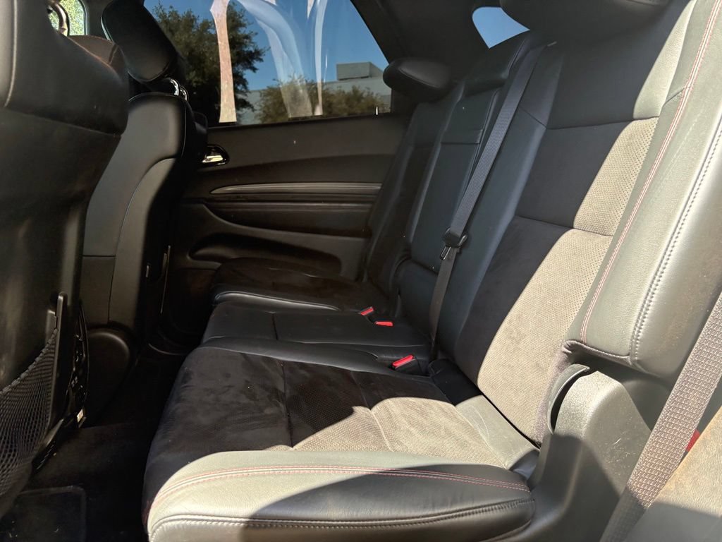 Certified 2022 Dodge Durango R/T w/ Blacktop Package AWD/4WD image 11