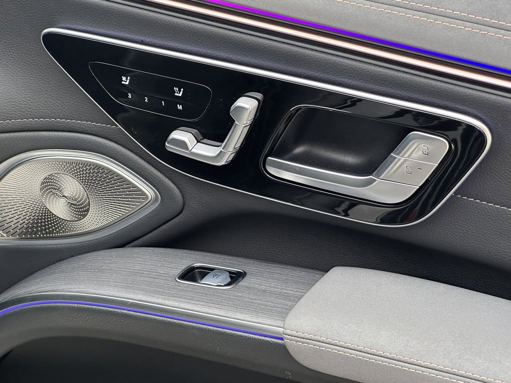 Certified 2023 Mercedes-Benz EQS 580 4MATIC Sedan image 17