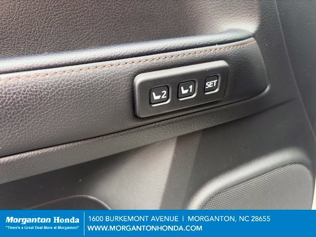 Used 2022 Toyota 4Runner Limited AWD/4WD image 13