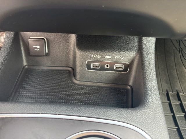 Used 2020 Dodge Durango SXT image 25