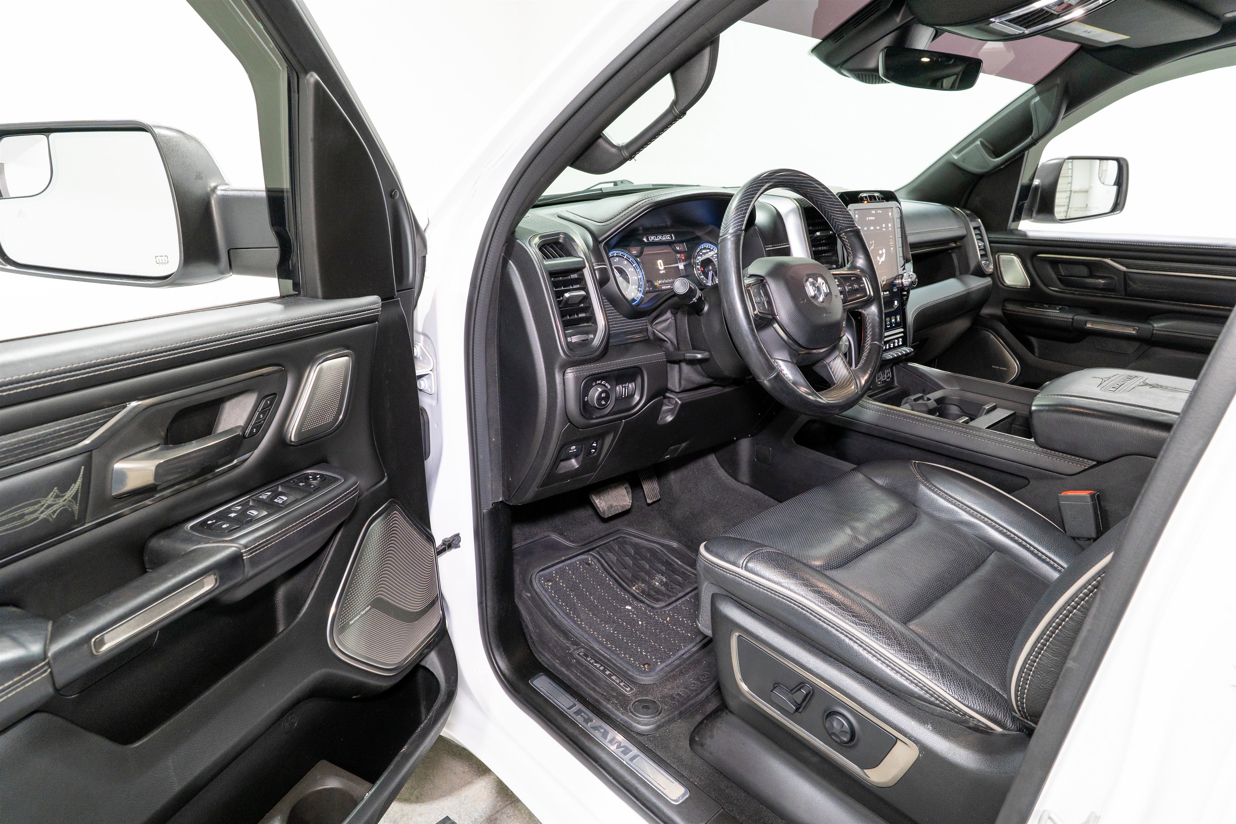 Used 2020 RAM 1500 Limited AWD/4WD image 15
