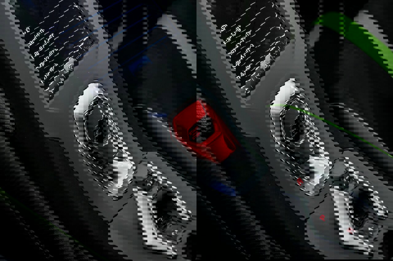 Used 2022 Lamborghini Huracan STO image 35