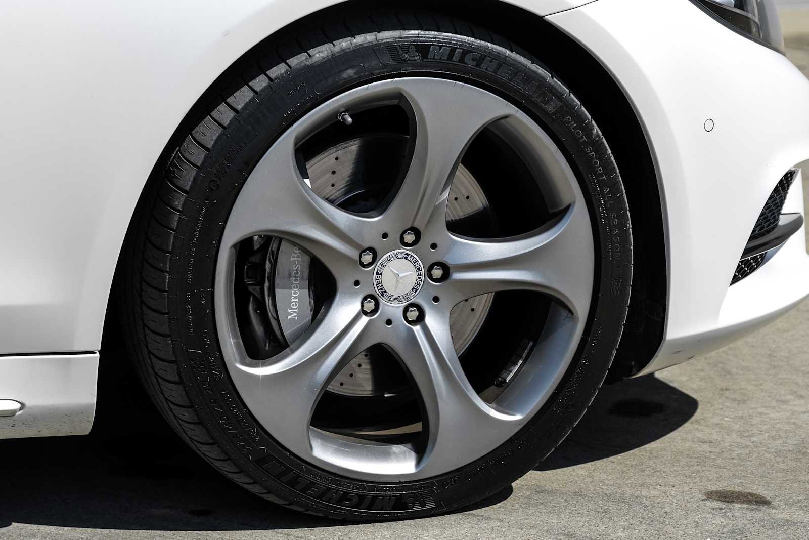 Used 2017 Mercedes-Benz S 550 Sedan image 63