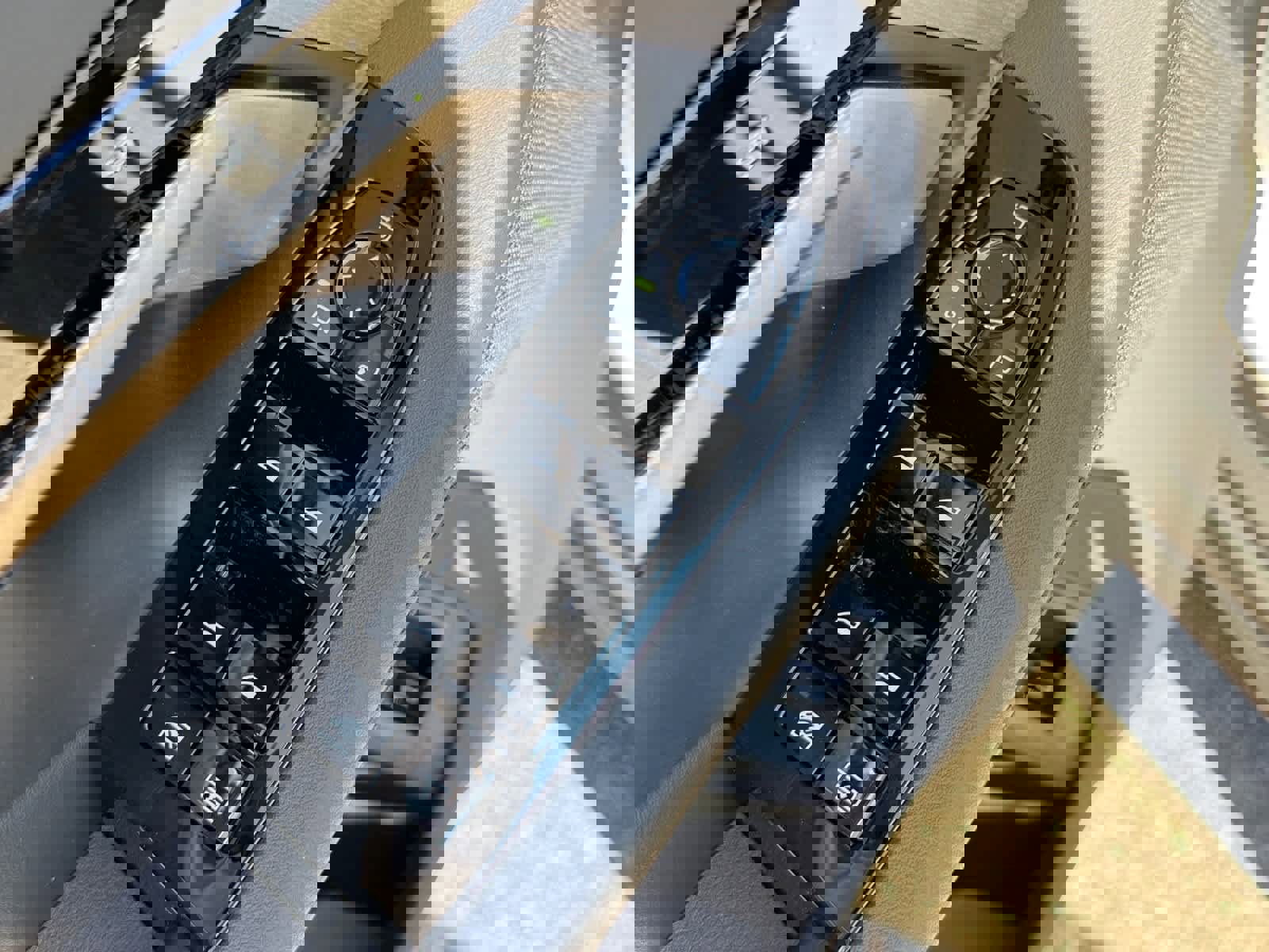 New 2026 BMW 530i xDrive w/ Executive Package image 14