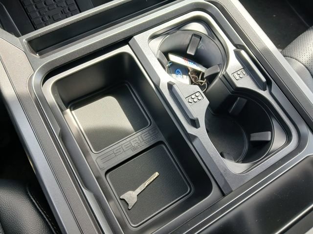 New 2026 Ford F250 Lariat w/ Black Appearance Package AWD/4WD image 24