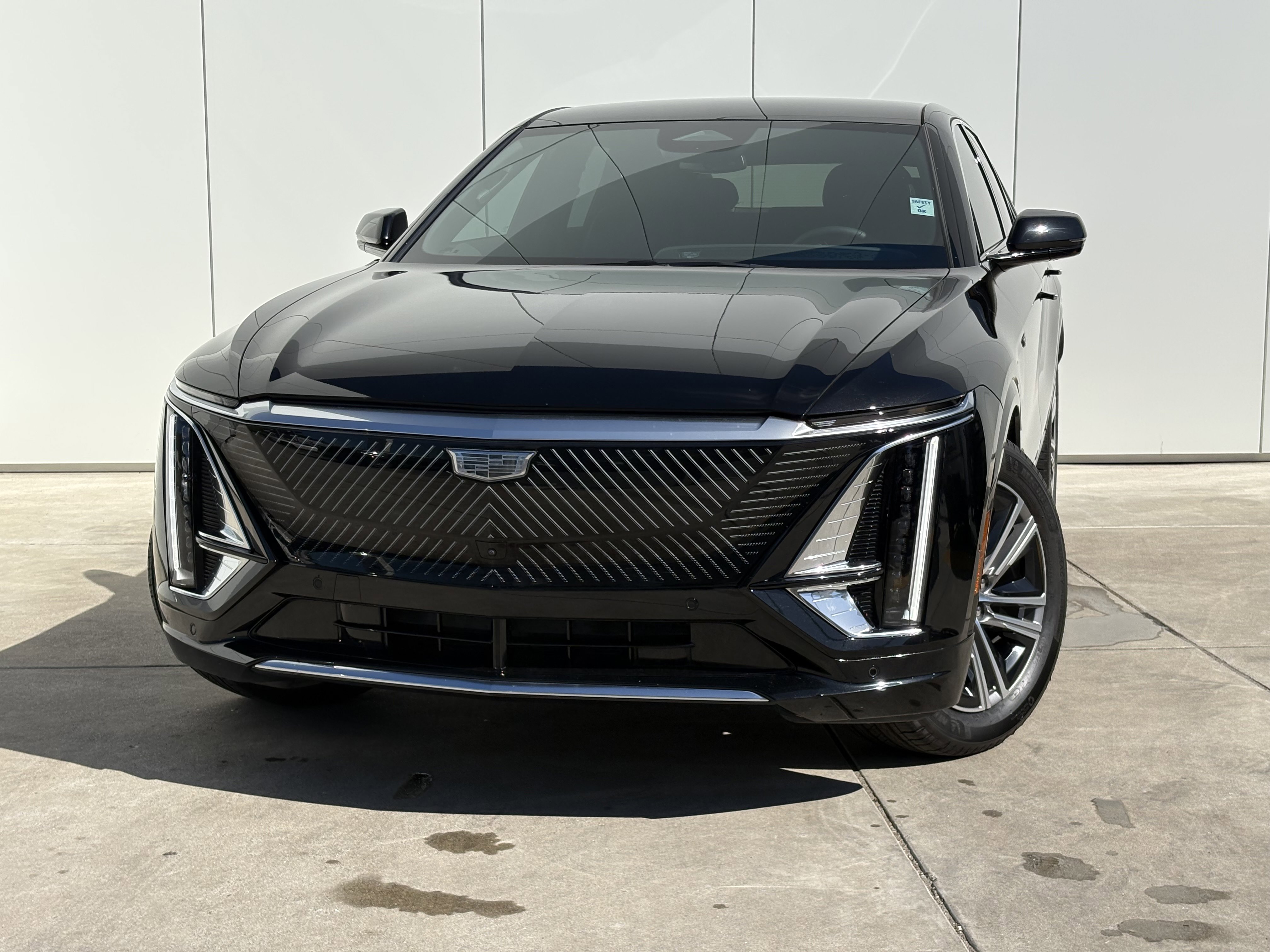 Used 2024 Cadillac Lyriq Luxury w/ LPO, Floor Liner Package