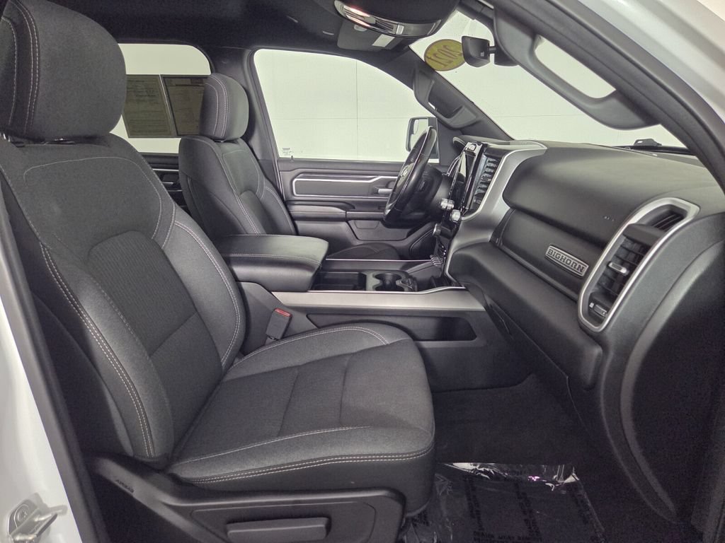 Used 2021 RAM 1500 Big Horn RWD image 32