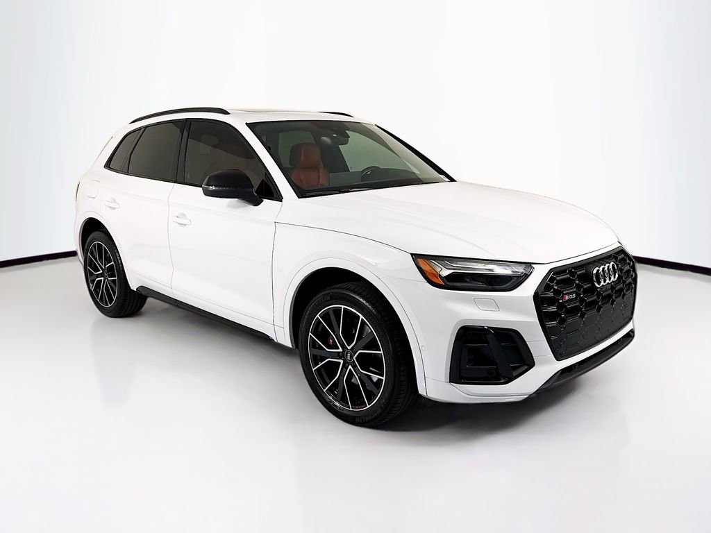 Used 2023 Audi SQ5 Prestige w/ Prestige Package image 3