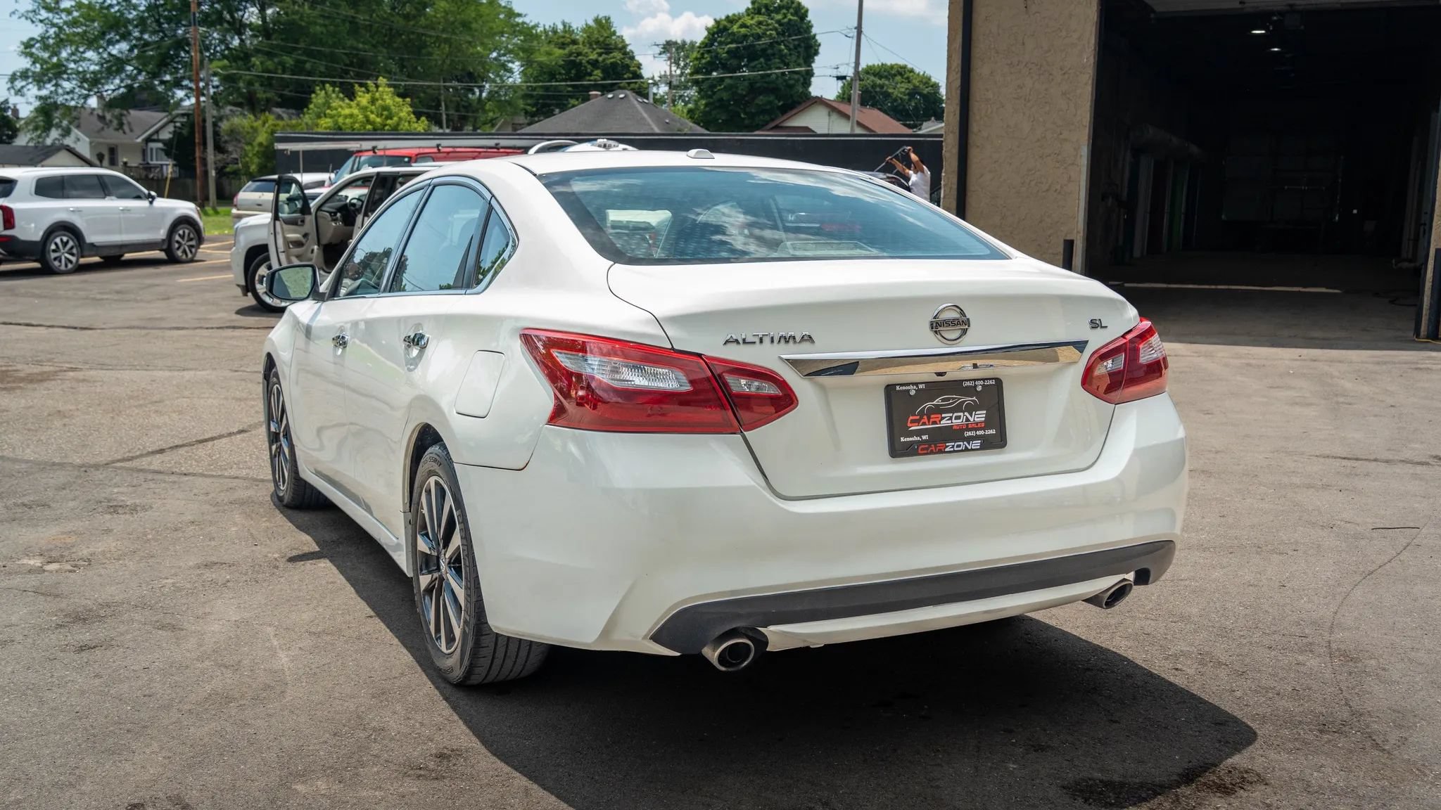 Used 2018 Nissan Altima 2.5 SL FWD image 8